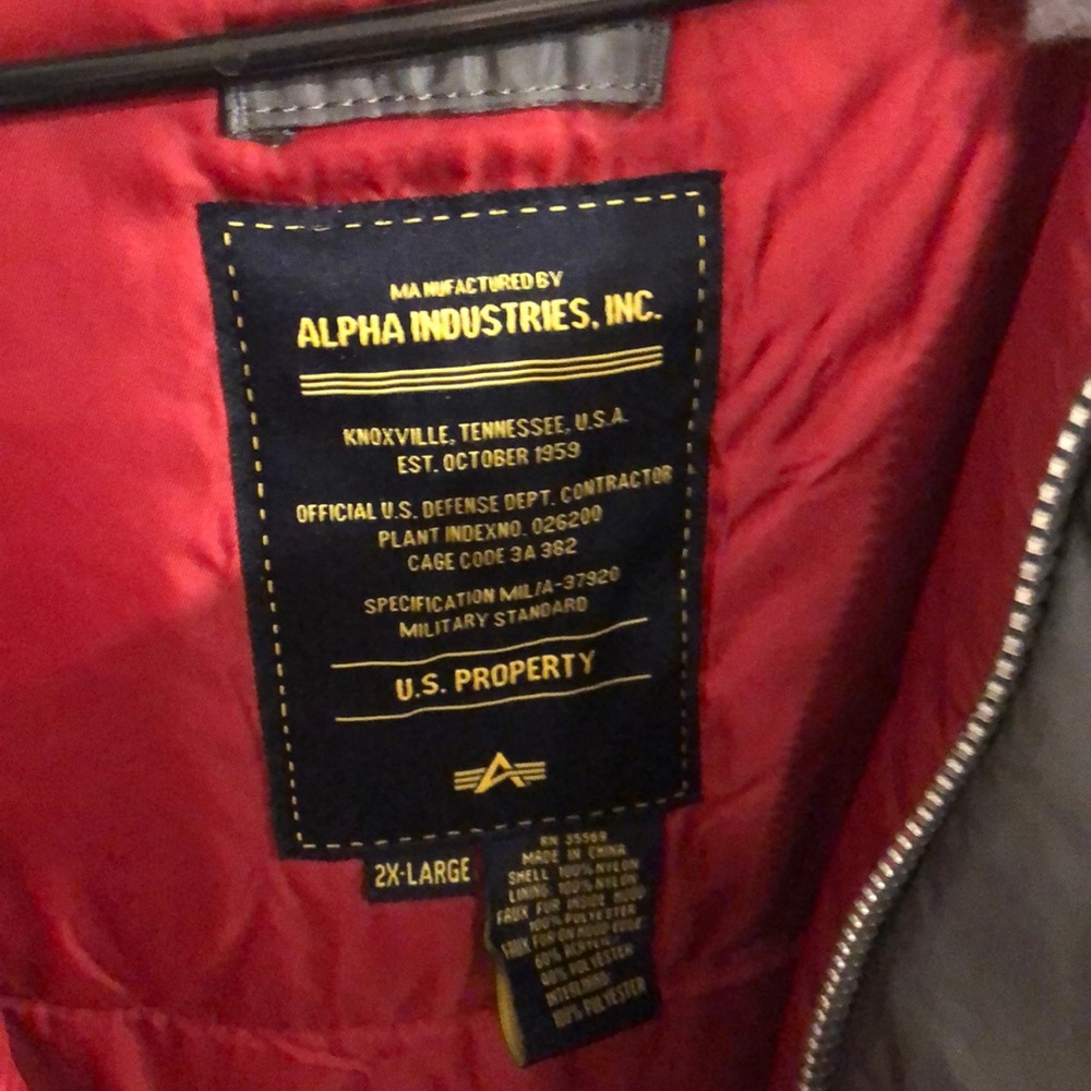 Alpha Industries Snow Jacket - Picture 2 of 6